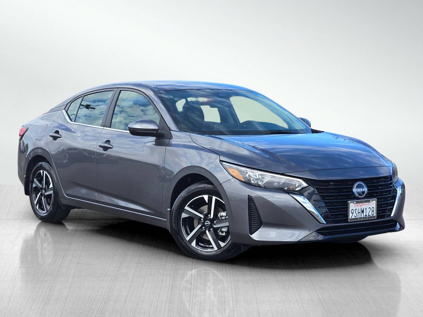 2025 Nissan Sentra SV — Sedan — 880 mi — Elk Grove, CA