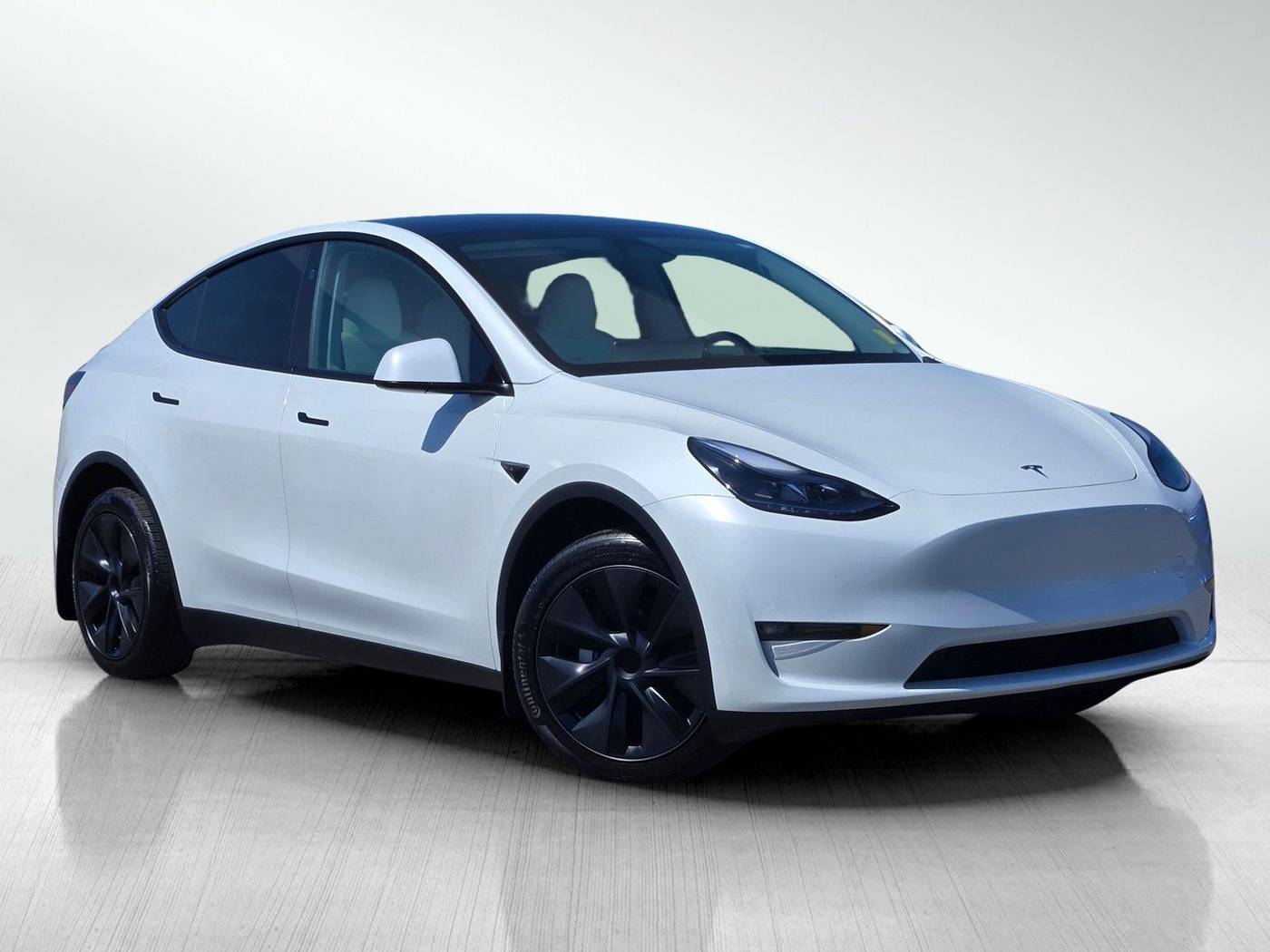 2025 Tesla Model Y Long Range — SUV — 12,209 mi — Elk Grove, CA