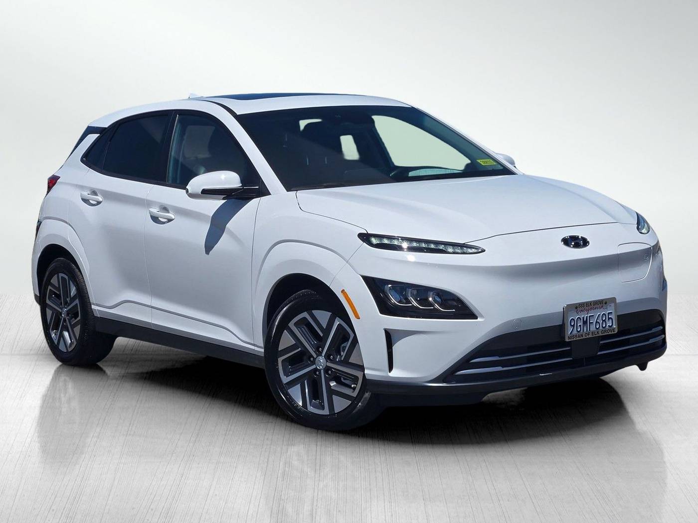 2023 Hyundai Kona Electric Limited — SUV — 13,355 mi — Elk Grove, CA