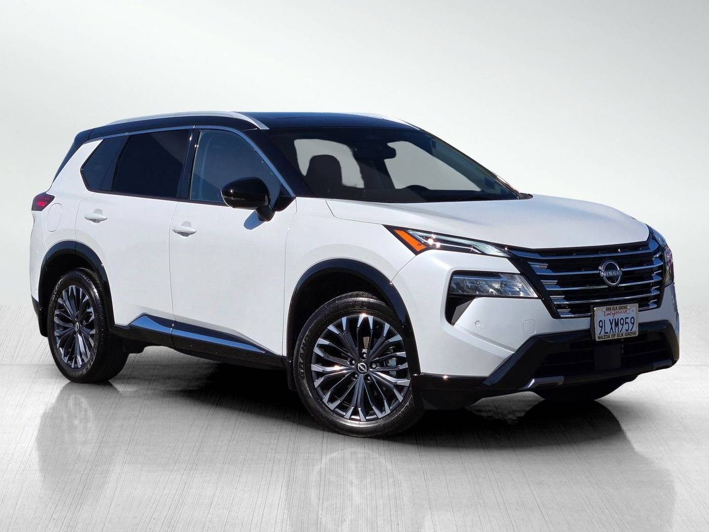 2024 Nissan Rogue Platinum — SUV — 3,770 mi — Elk Grove, CA