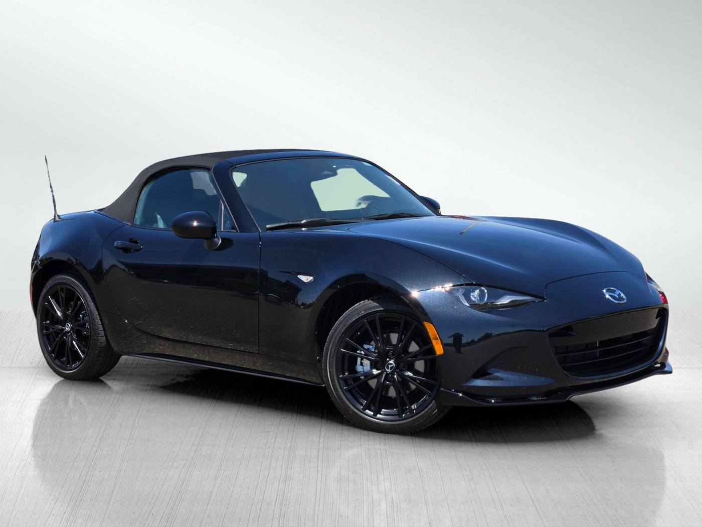 2025 Mazda MX-5 Miata Club — Convertible — 270 mi — Elk Grove, CA