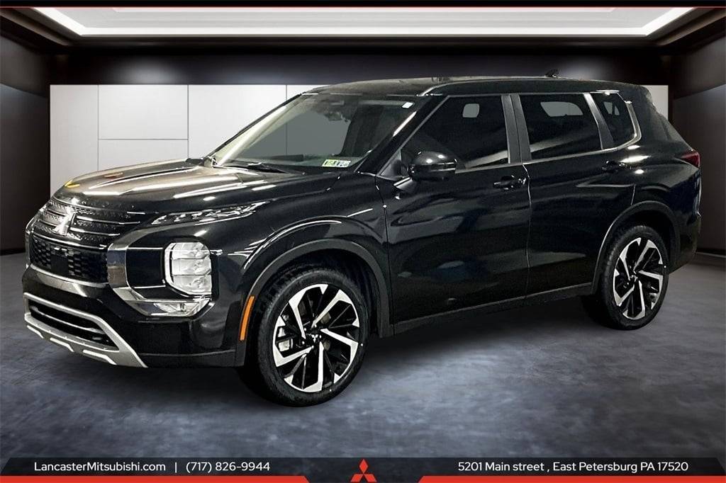 2023 Mitsubishi Outlander SE — SUV — 33,994 mi — East Petersburg, PA