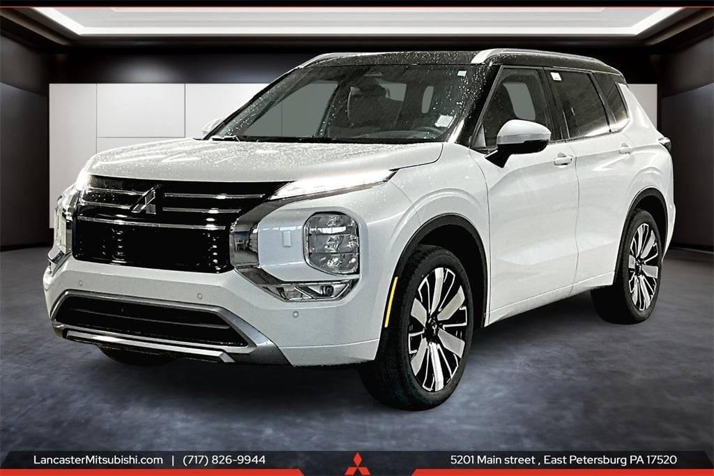 2025 Mitsubishi Outlander SEL — SUV — 4,506 mi — East Petersburg, PA