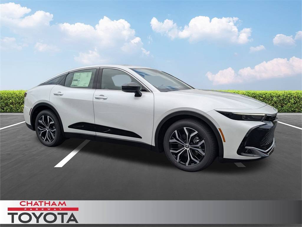 2026 Toyota Crown XLE — Sedan — 472 mi — Savannah, GA