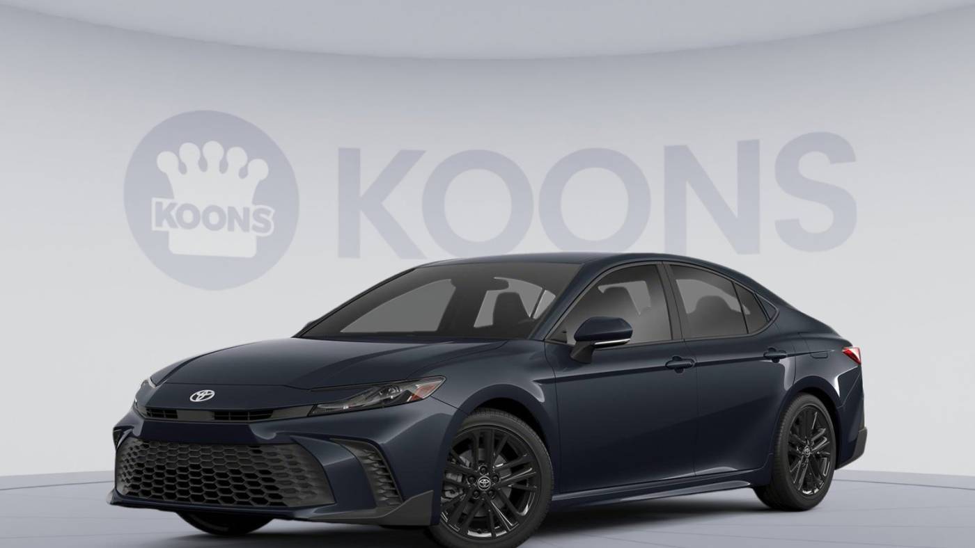 2025 Toyota Camry SE — Sedan — 13,491 mi — Vienna, VA