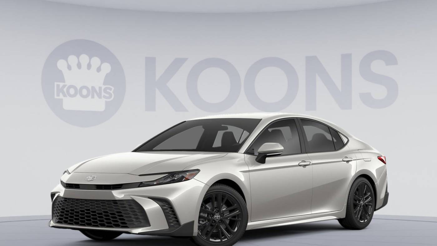 2025 Toyota Camry Hybrid SE — Sedan — 6,336 mi — Vienna, VA