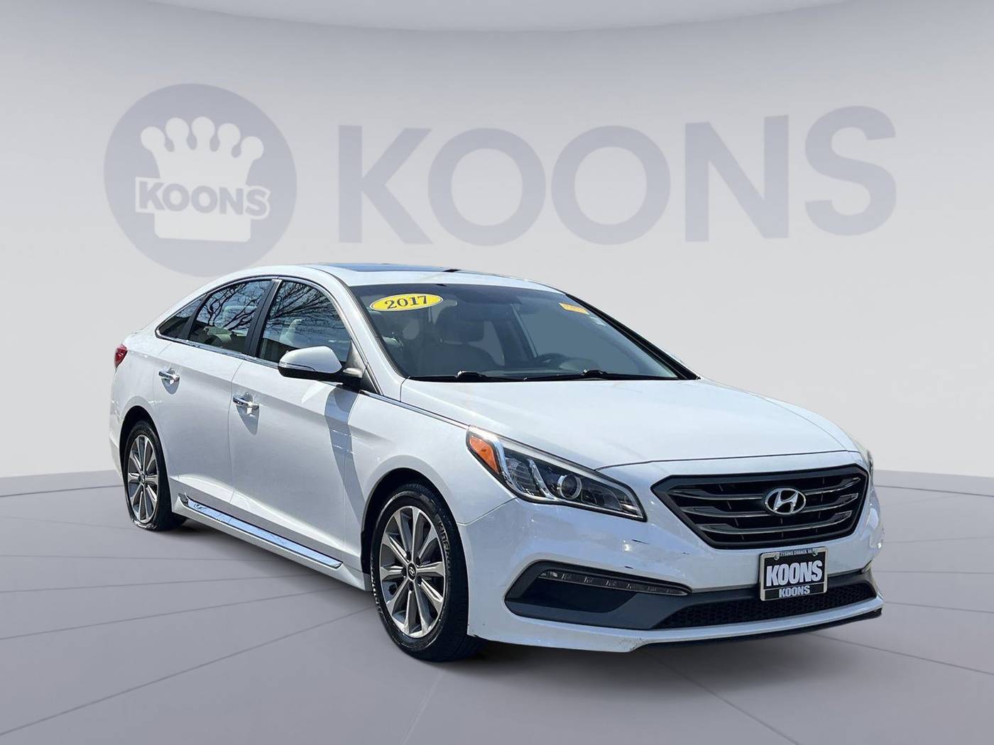 2017 Hyundai Sonata Limited — Sedan — 33,231 mi — Vienna, VA