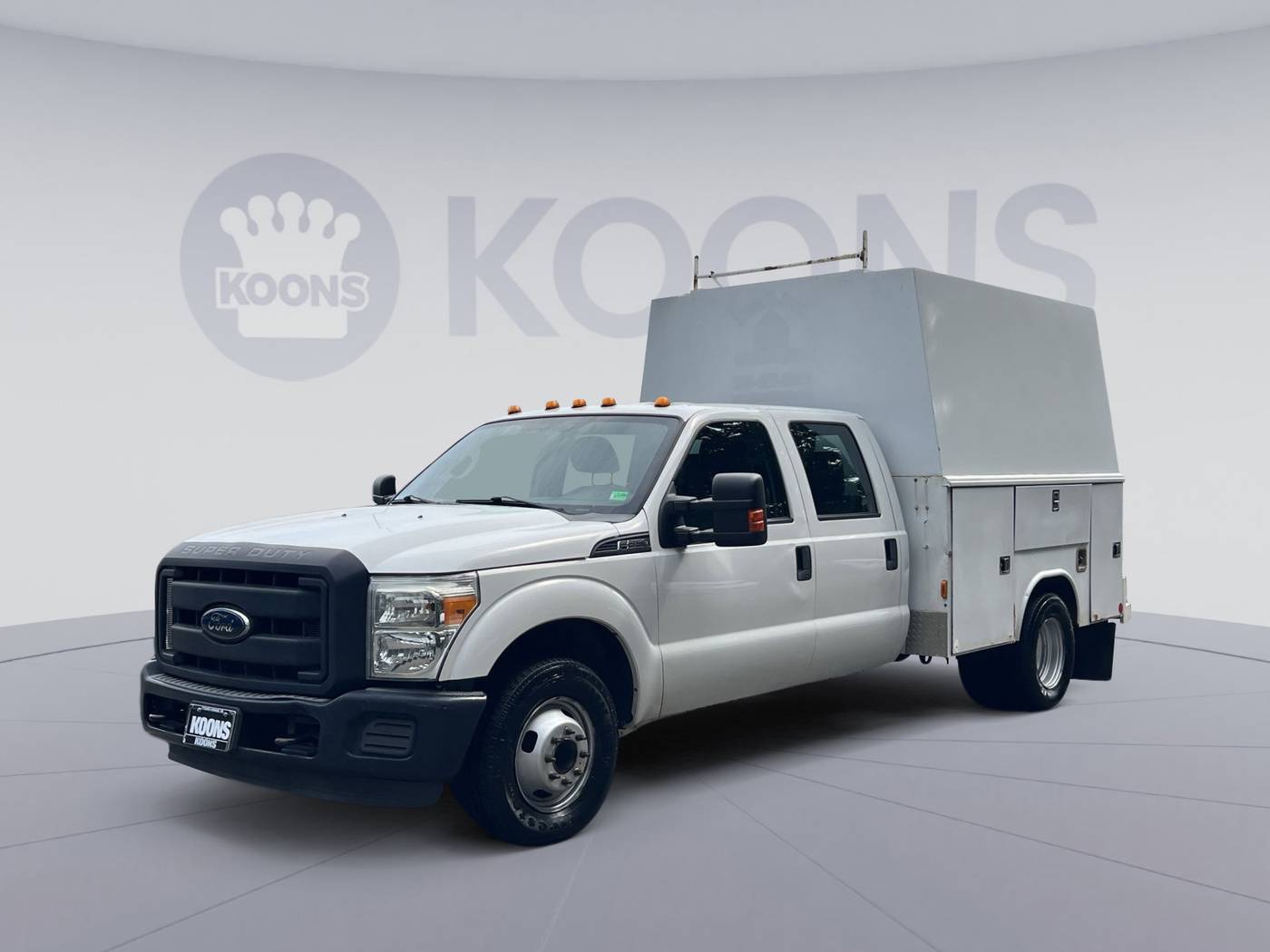 2013 Ford Super Duty F-350 Chassis Cab XL — Chassis Cab Truck — 185,519 mi — Vienna, VA