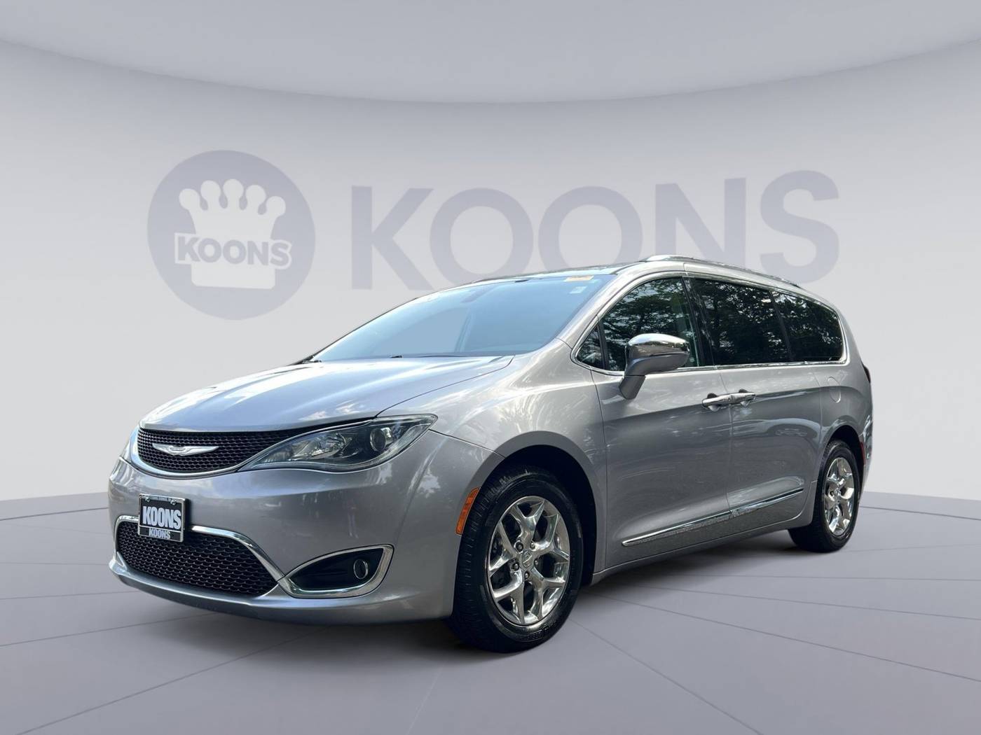 2018 Chrysler Pacifica Limited — Minivan — 112,333 mi — Vienna, VA