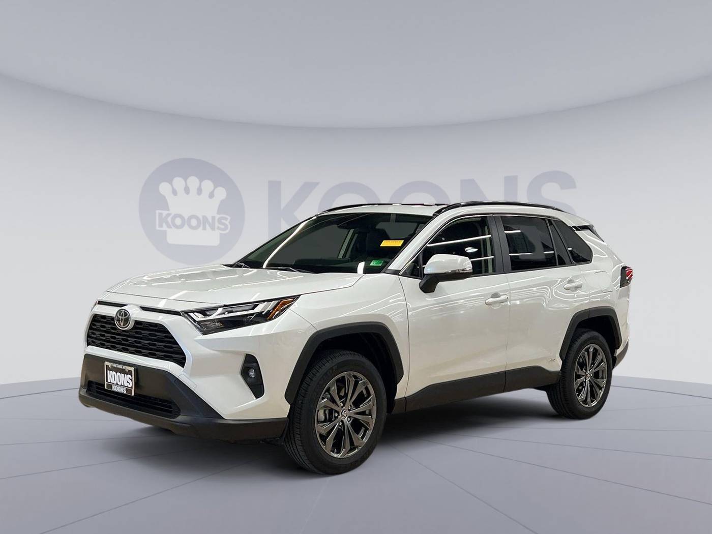 2025 Toyota RAV4 Hybrid XLE Premium — SUV — 405 mi — Vienna, VA
