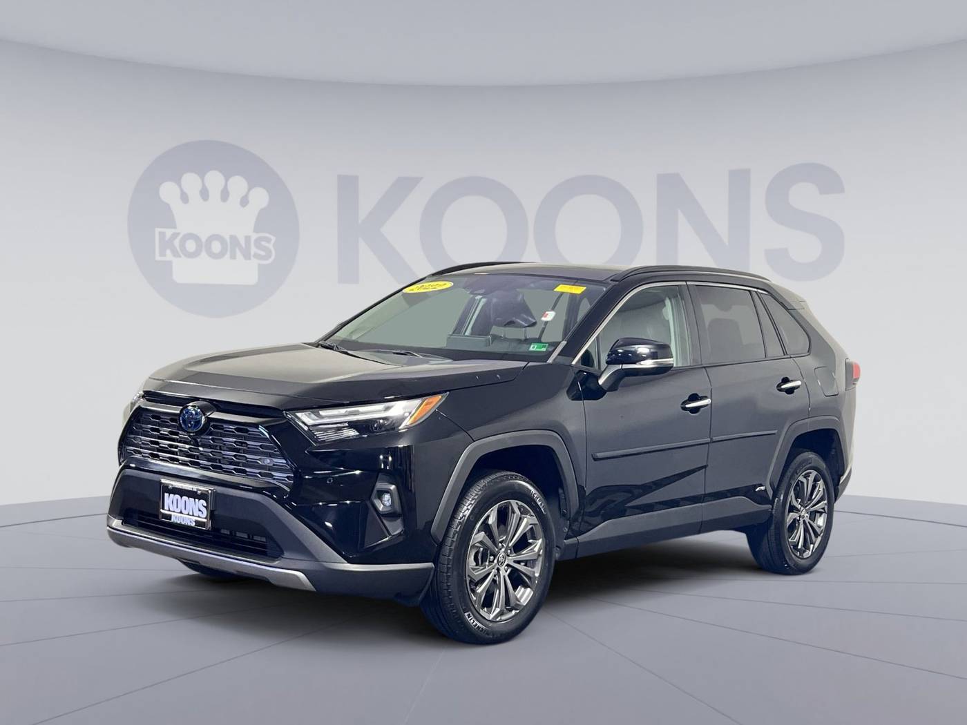 2022 Toyota RAV4 Hybrid Limited — SUV — 16,038 mi — Vienna, VA