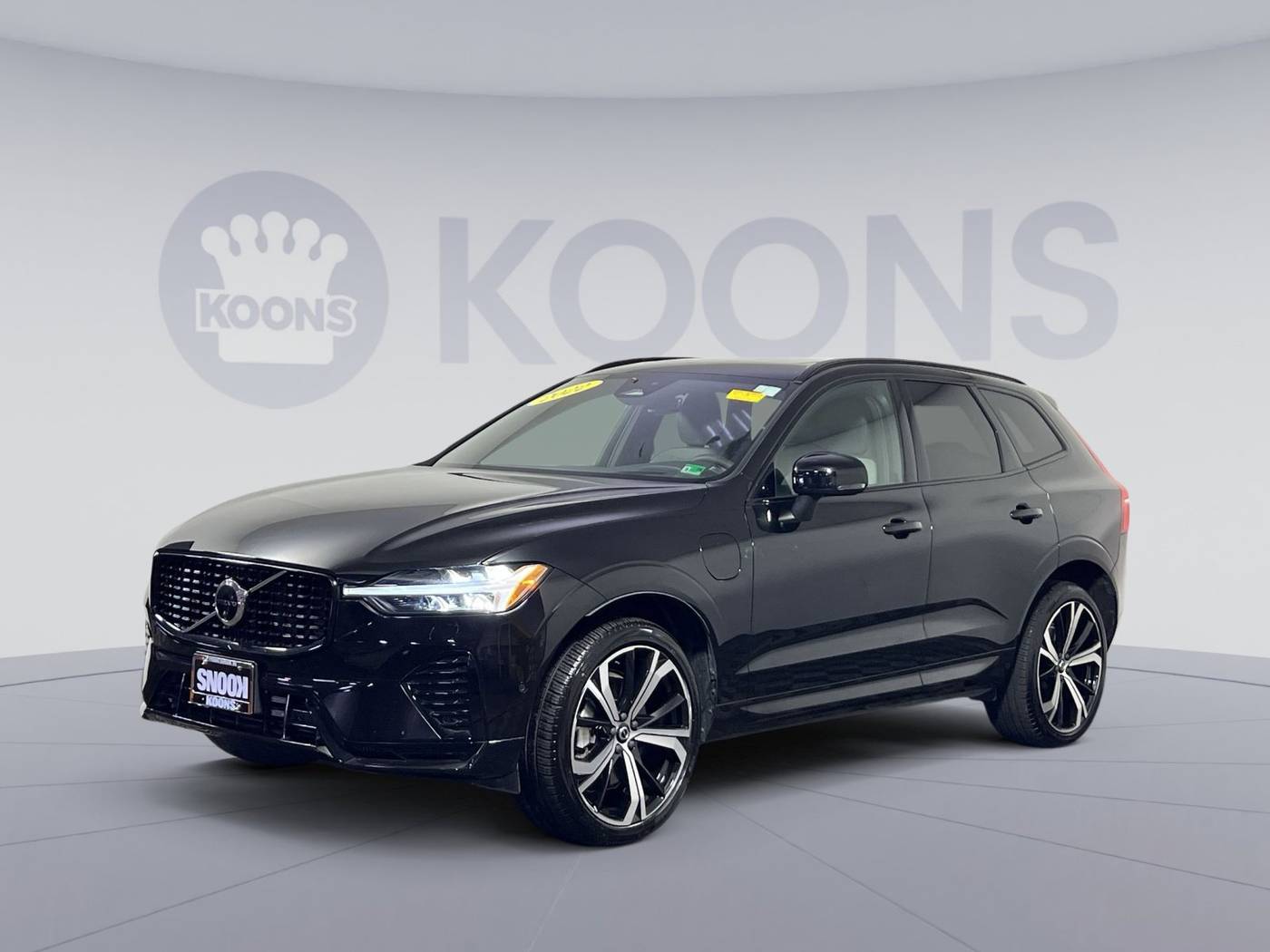2022 Volvo XC60 Recharge R-Design — SUV — 42,530 mi — Vienna, VA