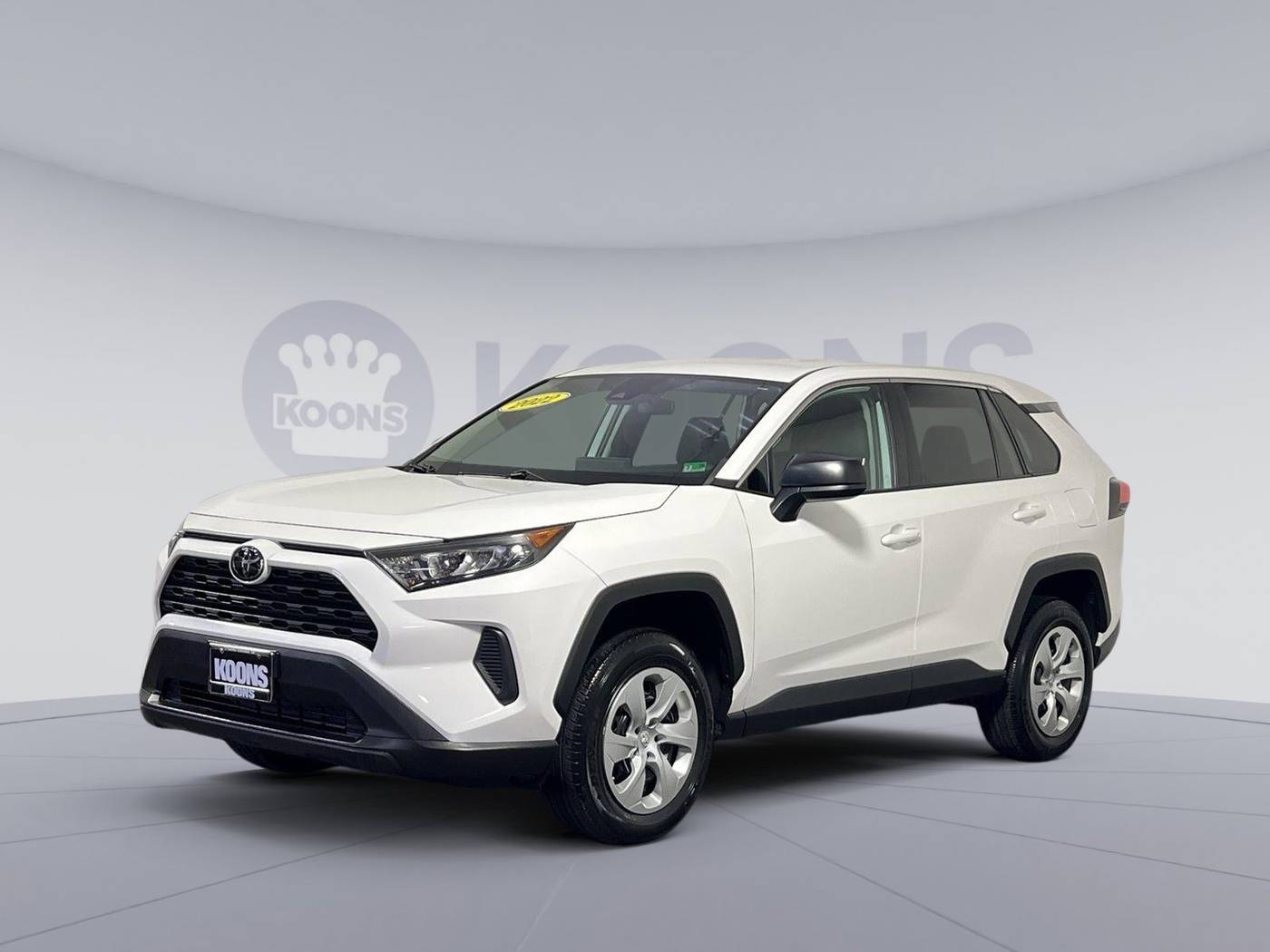 2022 Toyota RAV4 LE — SUV — 28,220 mi — Vienna, VA