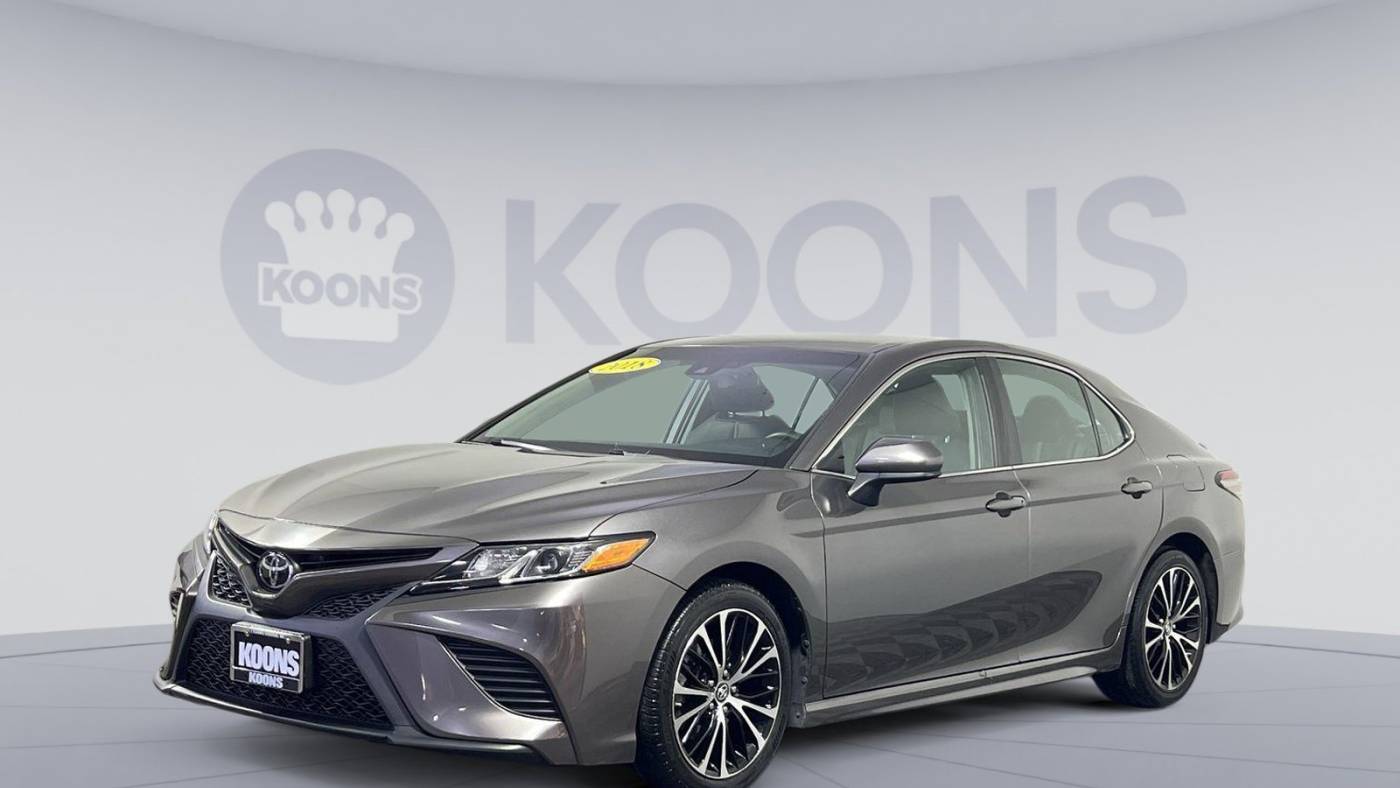 2018 Toyota Camry L — Sedan — 68,247 mi — Vienna, VA