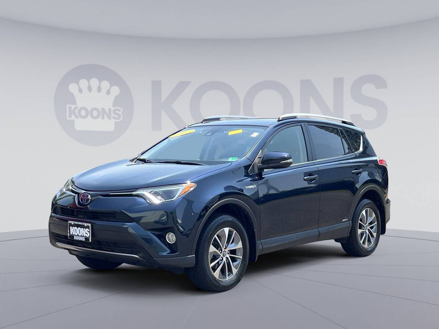 2017 Toyota RAV4 Hybrid XLE — SUV — 101,630 mi — Vienna, VA