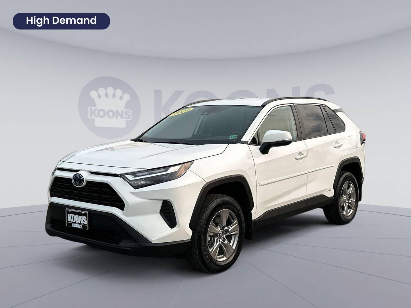 2024 Toyota RAV4 Hybrid XLE — SUV — 8,602 mi — Vienna, VA