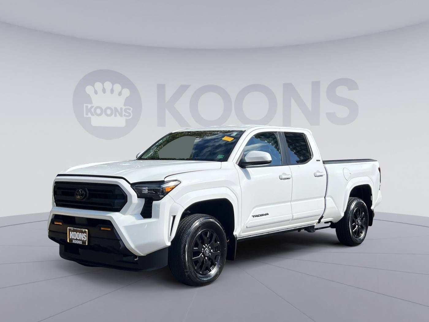2025 Toyota Tacoma SR5 — Pickup Truck — 10,027 mi — Vienna, VA