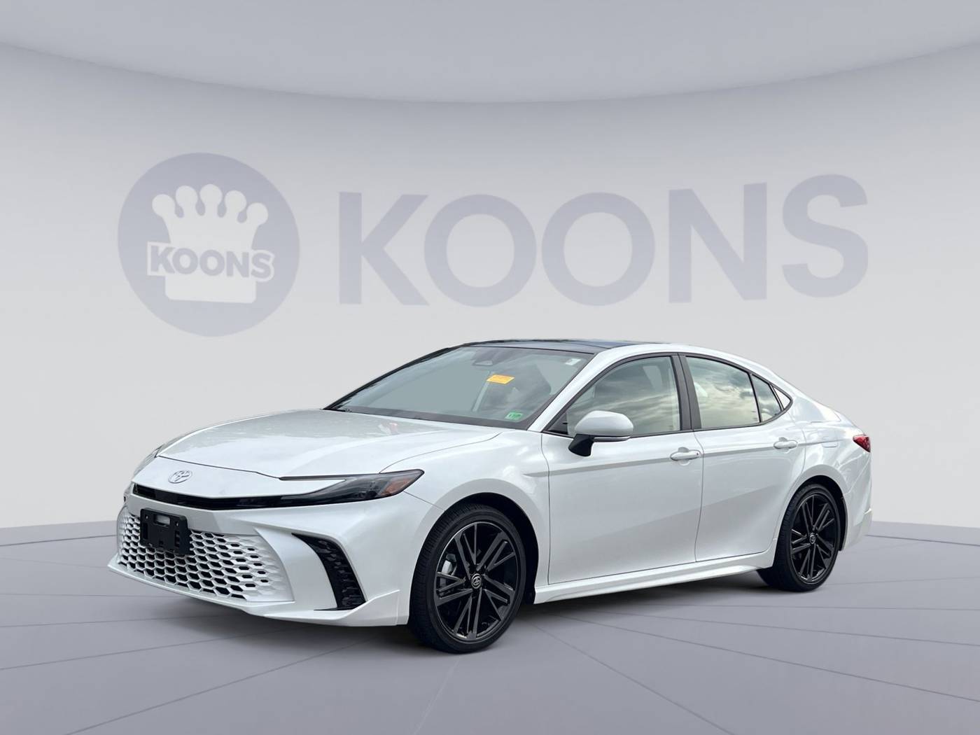 2025 Toyota Camry Hybrid XSE — Sedan — 1,336 mi — Vienna, VA