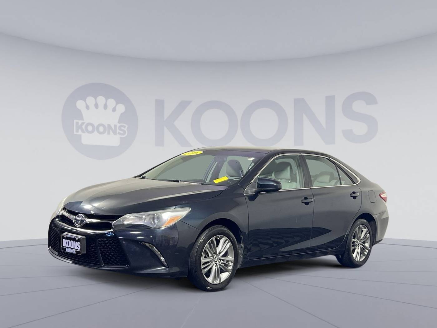 2016 Toyota Camry XLE — Sedan — 126,902 mi — Vienna, VA