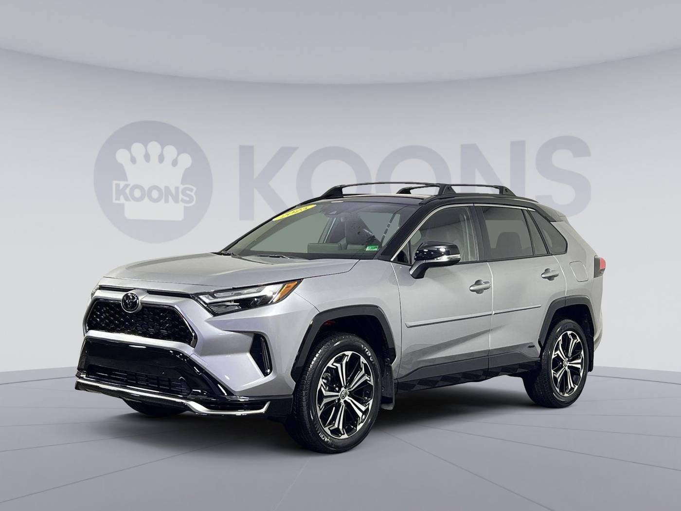 2025 Toyota RAV4 Plug-In Hybrid XSE — SUV — 735 mi — Vienna, VA