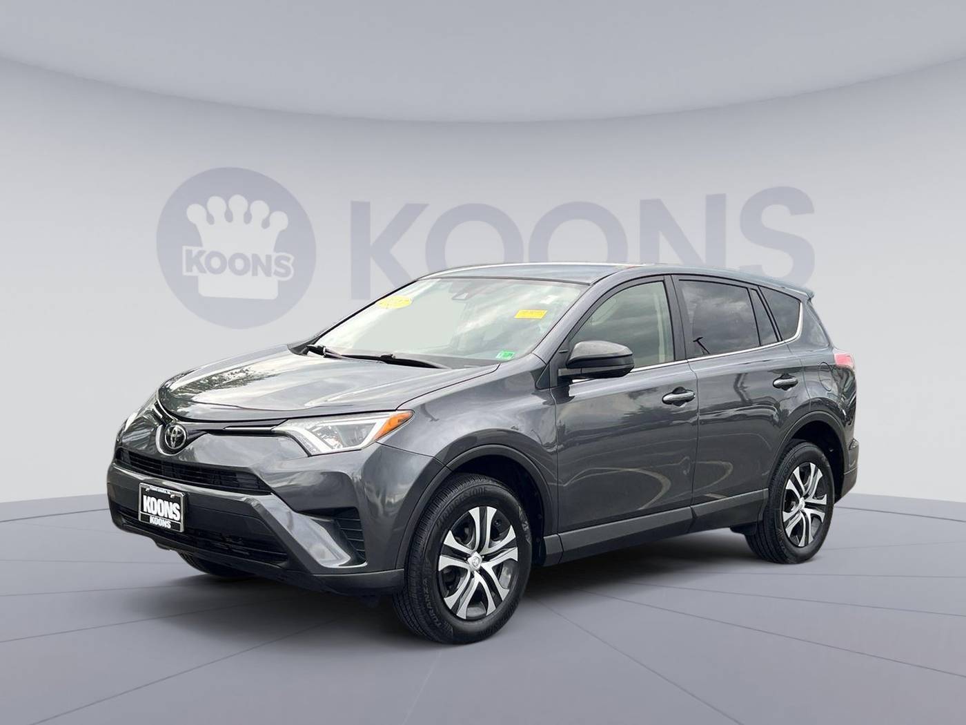 2017 Toyota RAV4 LE — SUV — 105,930 mi — Vienna, VA