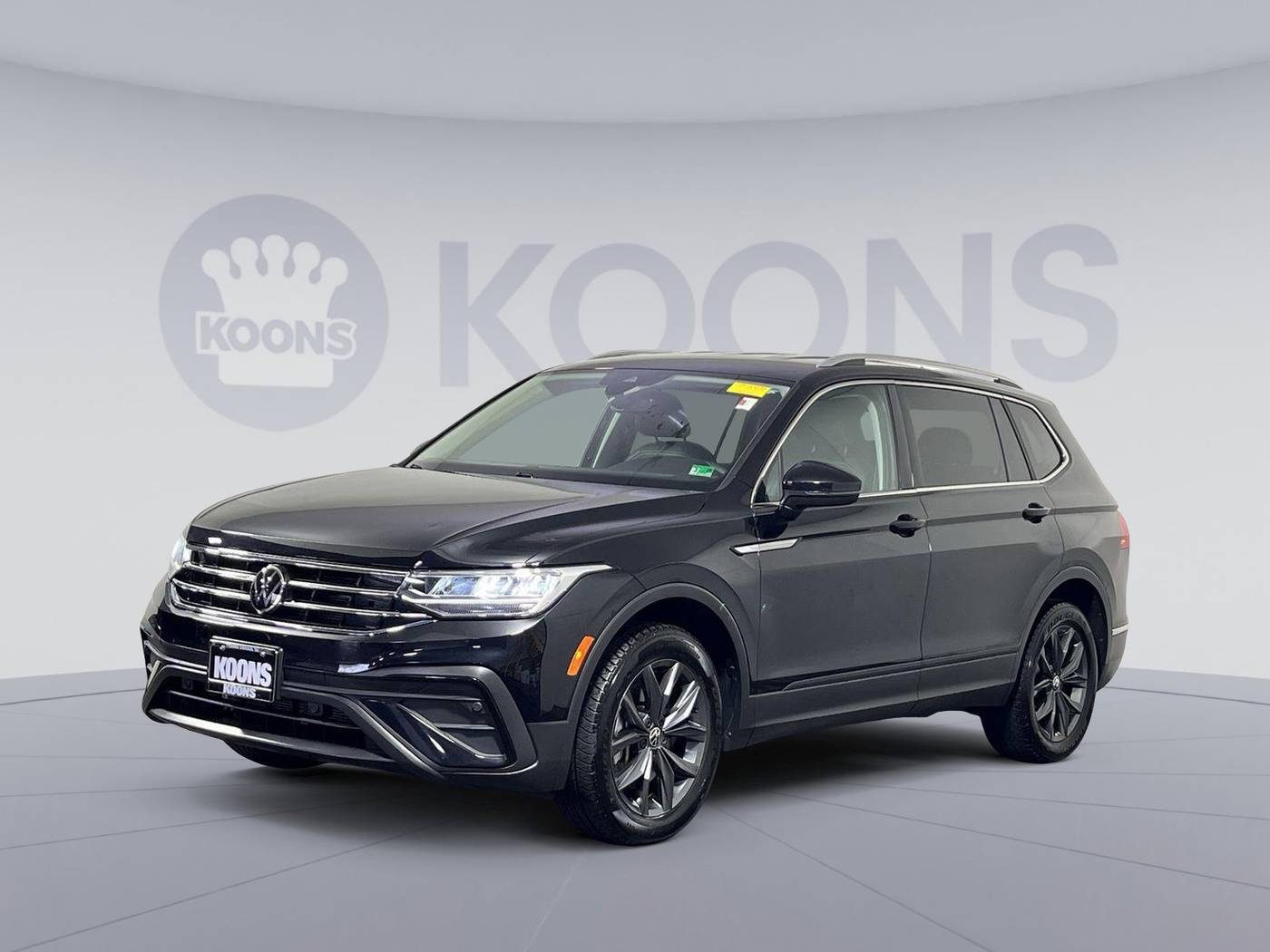 2022 Volkswagen Tiguan SE — SUV — 65,874 mi — Vienna, VA