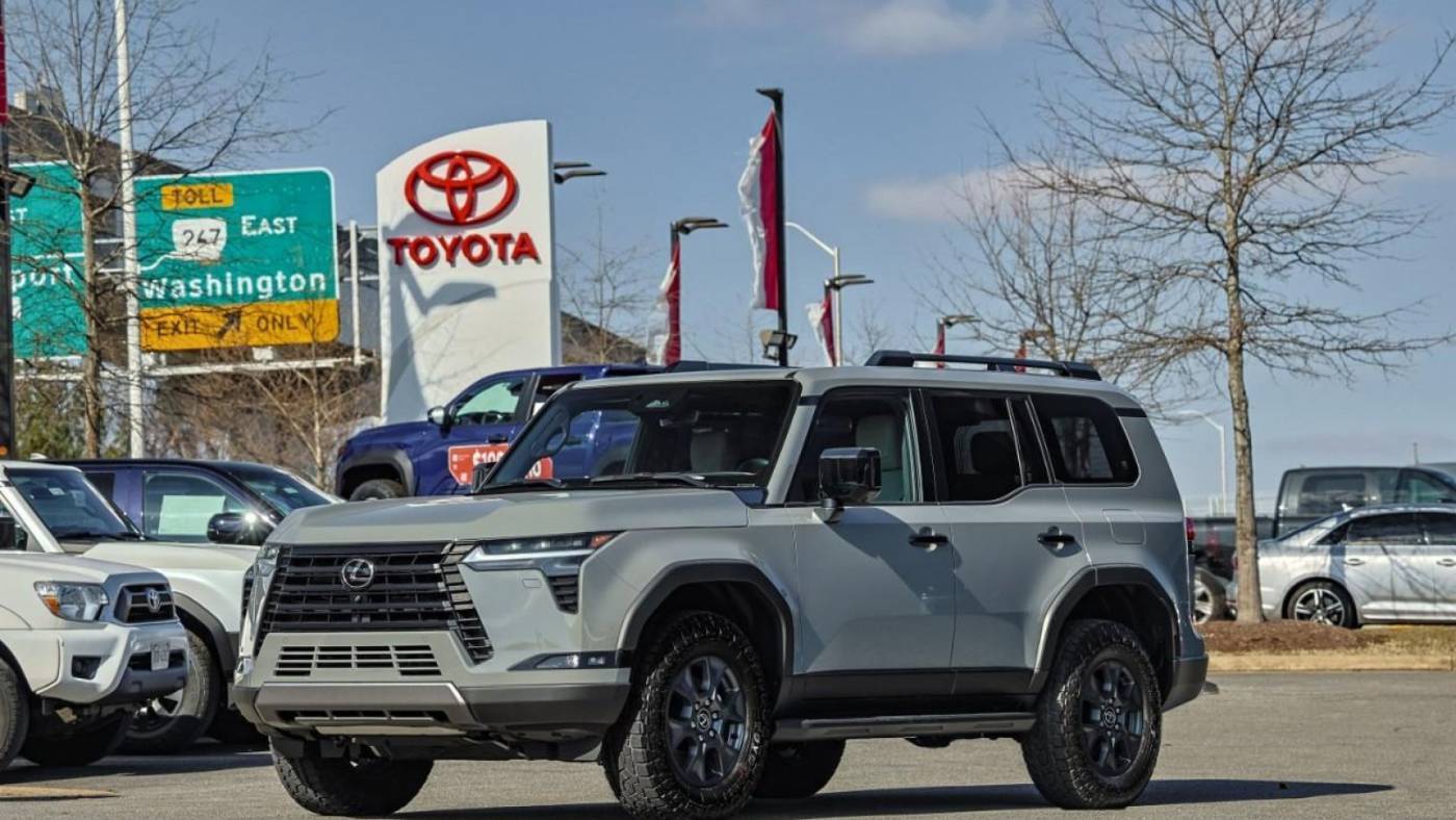 2024 Lexus GX GX 550 Overtrail — SUV — 13 mi — Vienna, VA