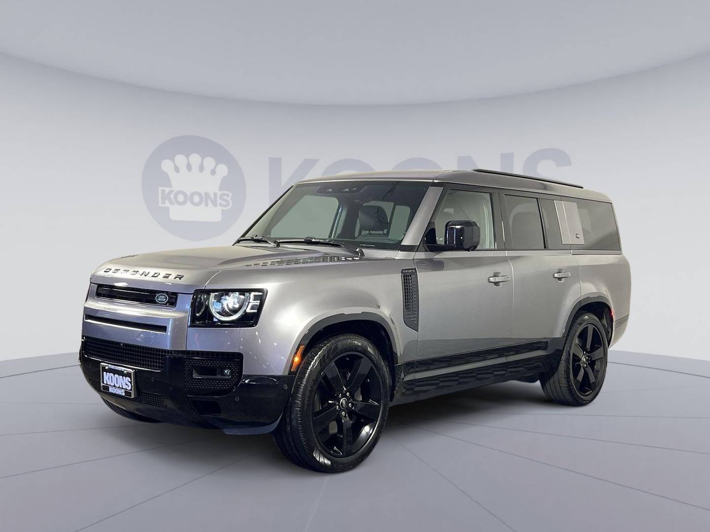 2024 Land Rover Defender X-Dynamic SE — SUV — 25,530 mi — Vienna, VA