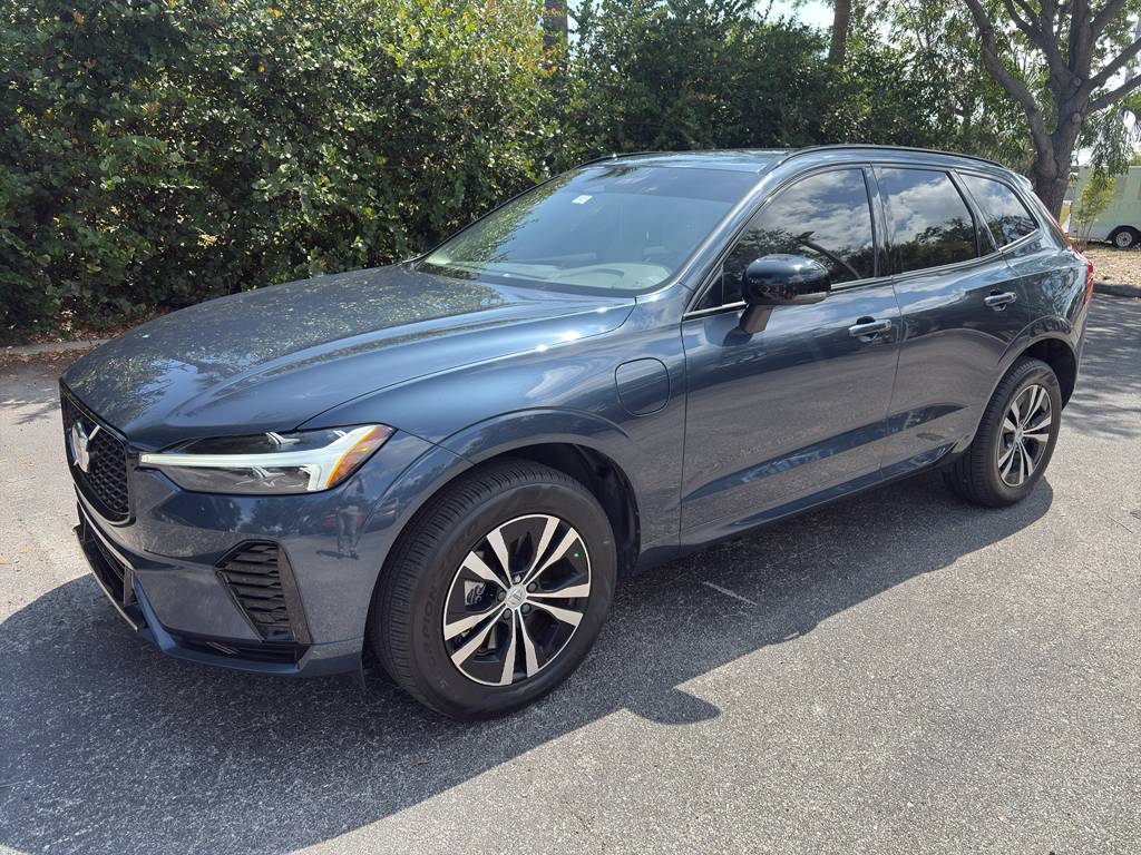 2025 Volvo XC60 Plug-In Hybrid Core — SUV — 16,327 mi — Fort Myers, FL