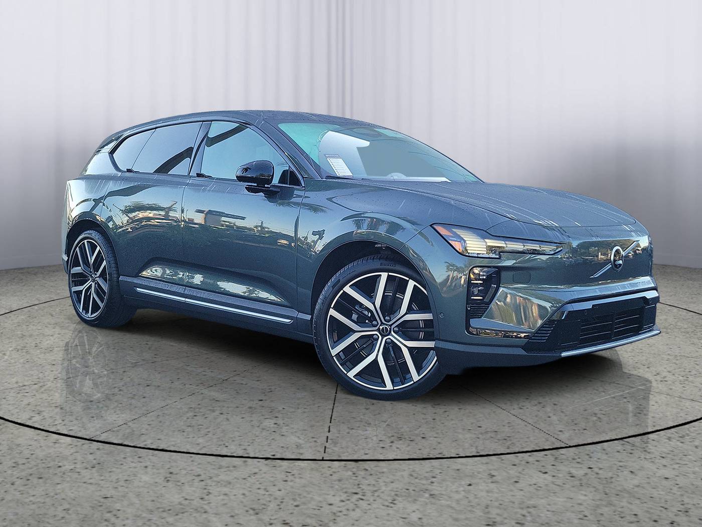 2027 Volvo EX60 P10 Ultra
