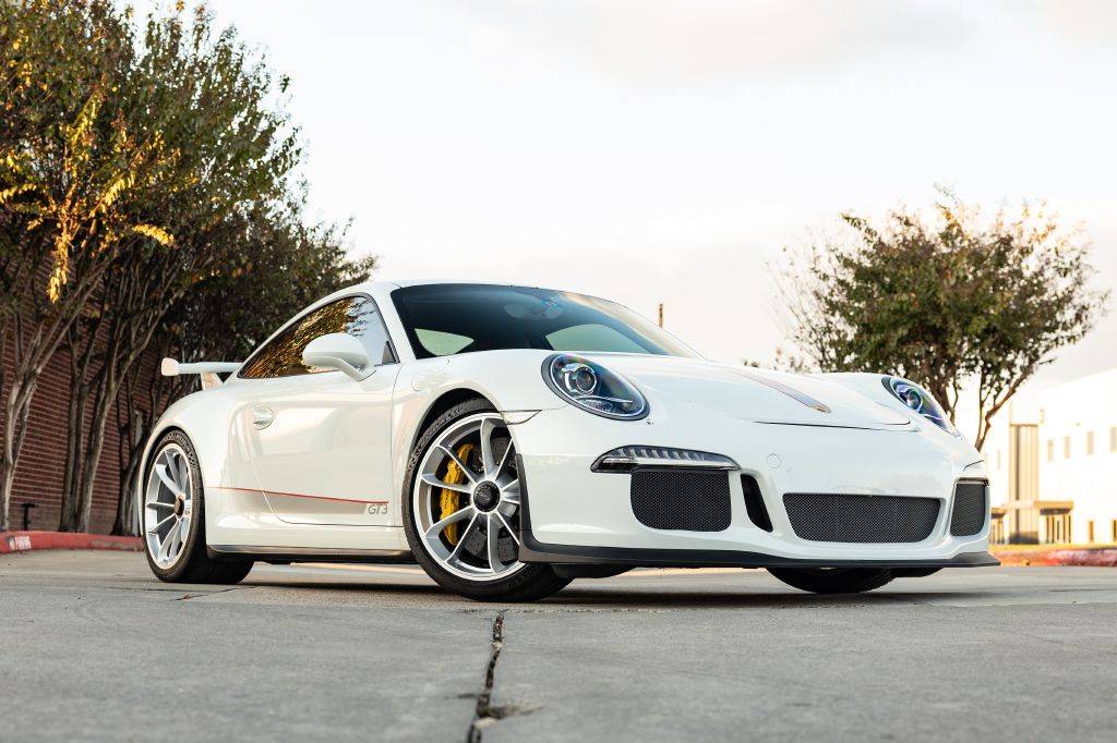 2015 Porsche 911 GT3 — Coupe — 11,930 mi — Houston, TX