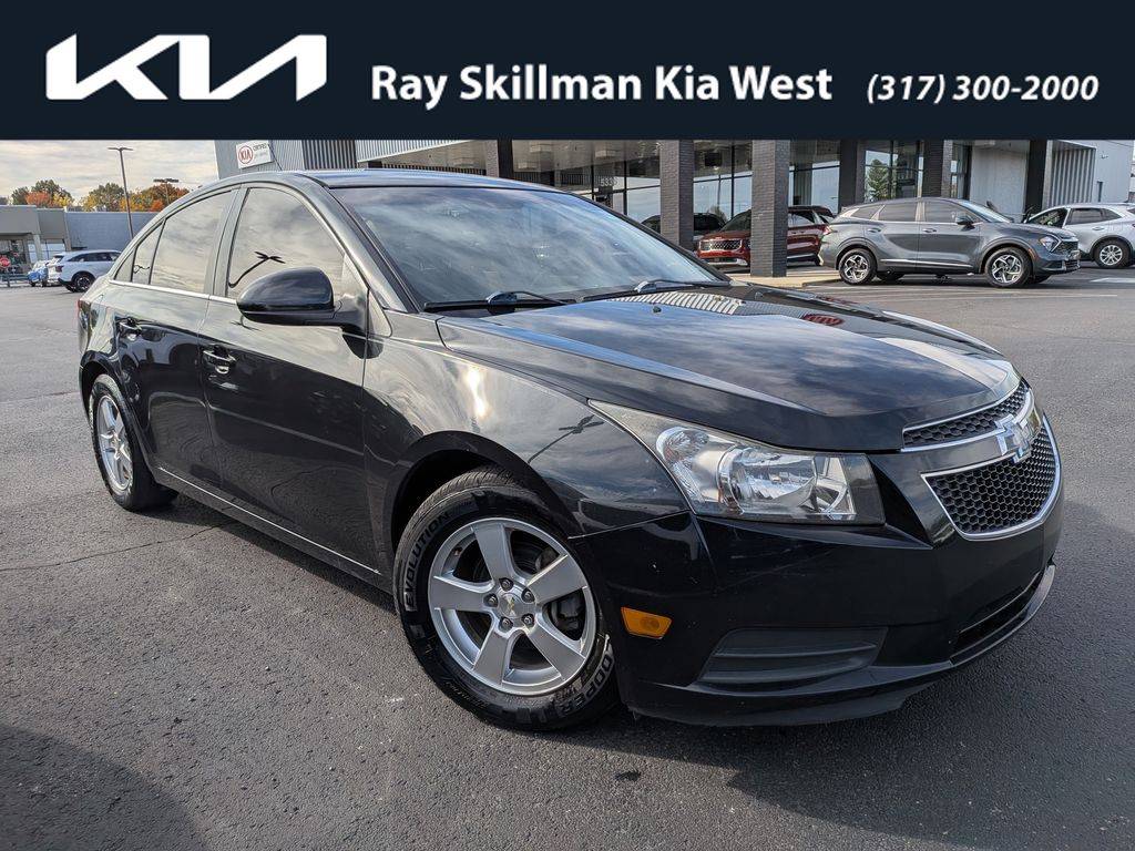 2014 Chevrolet Cruze 1LT — Sedan — 152,936 mi — Indianapolis, IN
