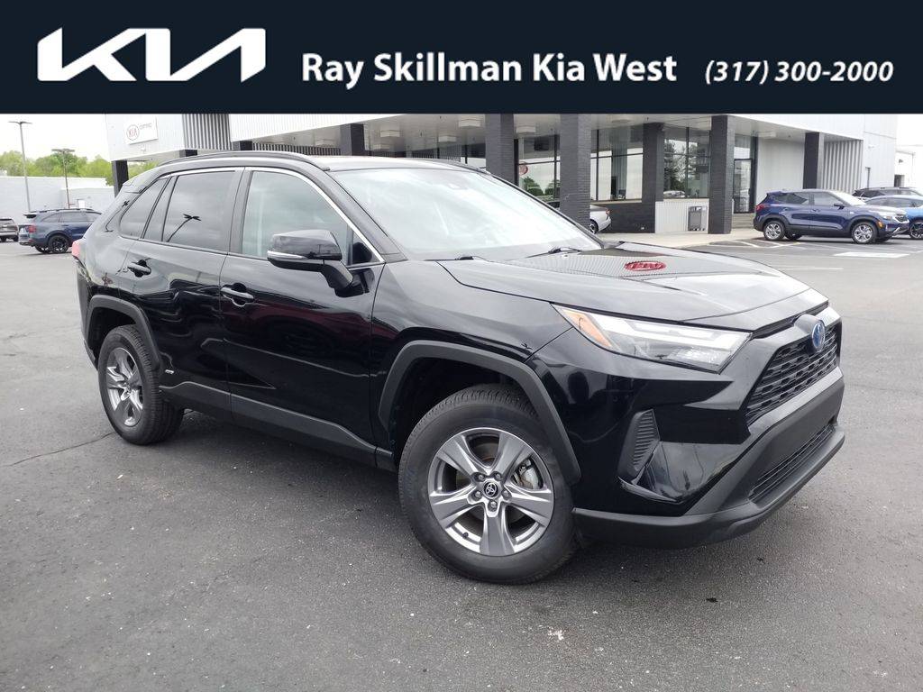 2022 Toyota RAV4 Hybrid XLE — SUV — 64,500 mi — Indianapolis, IN
