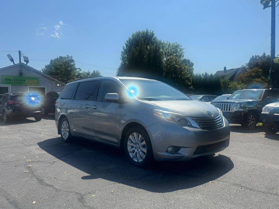 2011 Toyota Sienna Limited — Minivan — 150,225 mi — Burlington, NJ