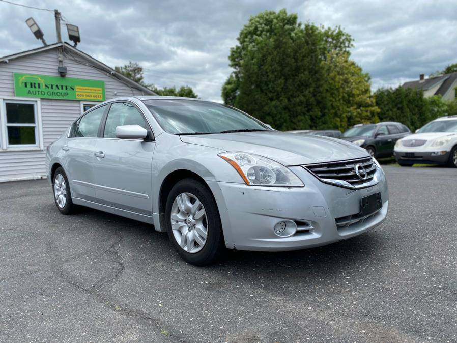 2010 Nissan Altima 2.5 S — Sedan — 124,515 mi — Burlington, NJ