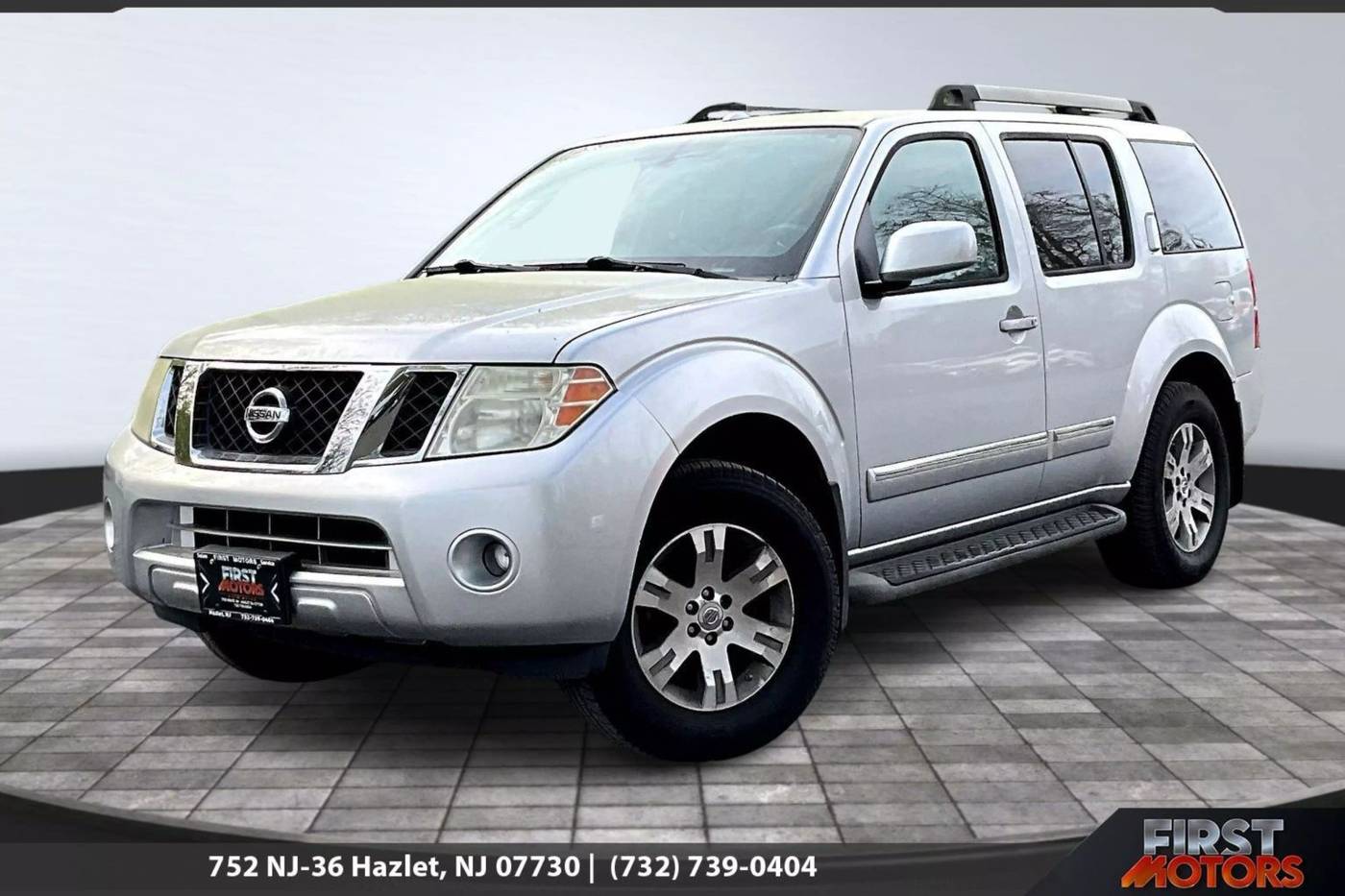 2011 Nissan Pathfinder Silver — SUV — 94,735 mi — Hazlet, NJ