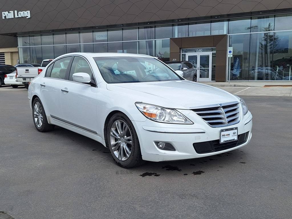 2011 Hyundai Genesis 4.6 — Sedan — 138,305 mi — Colorado Springs, CO