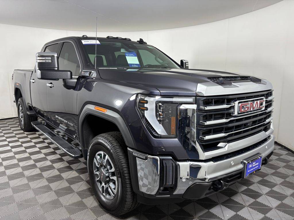 2025 GMC Sierra 2500HD SLT — Pickup Truck — 23,592 mi — Colorado Springs, CO