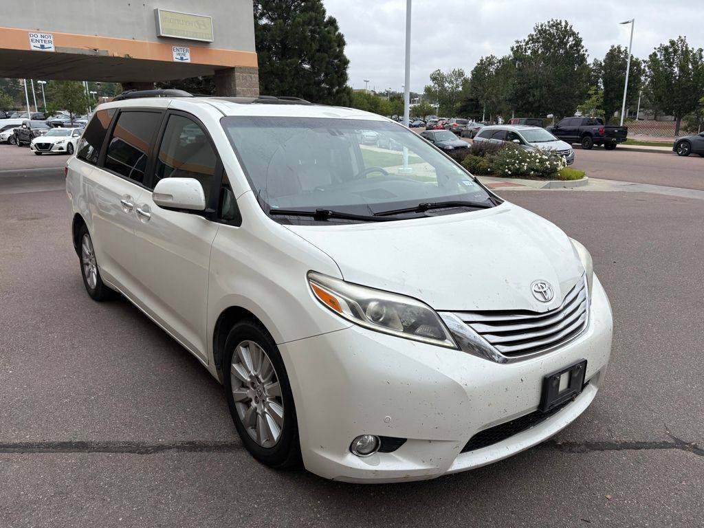 2017 Toyota Sienna L — Minivan — 155,567 mi — Colorado Springs, CO
