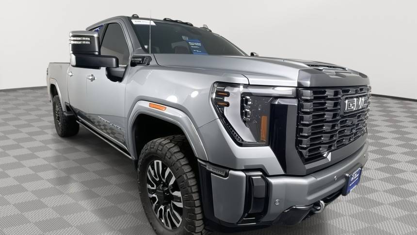 2024 GMC Sierra 2500HD Denali Ultimate — Pickup Truck — 11,919 mi — Colorado Springs, CO