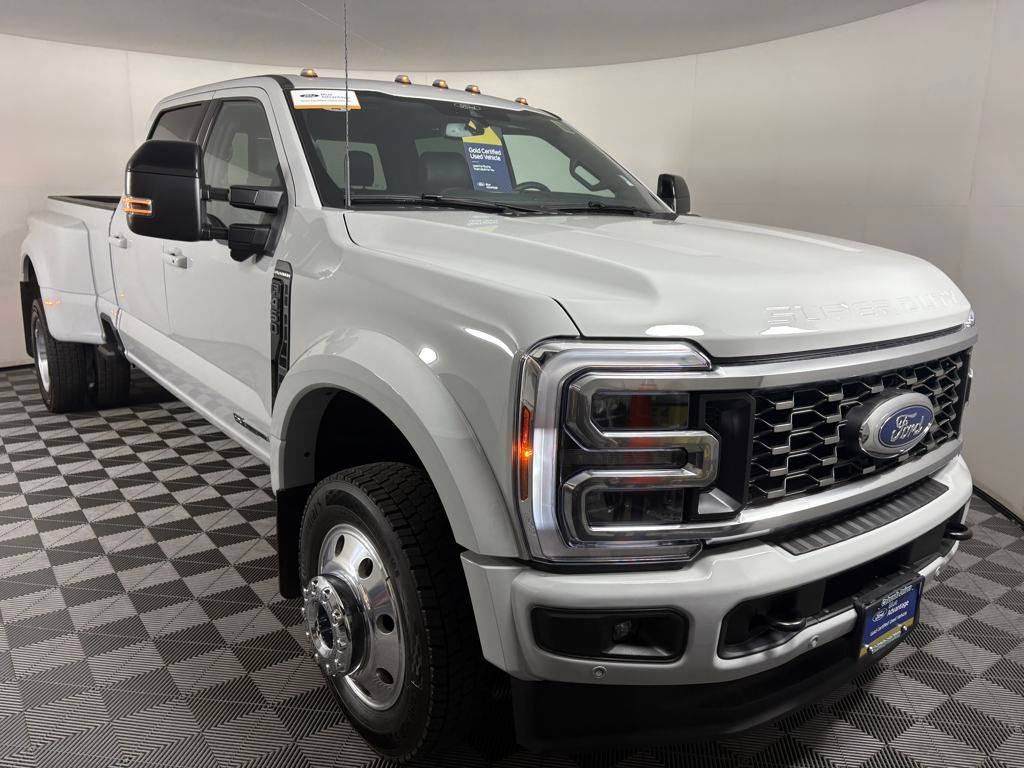 2025 Ford Super Duty F-450 Platinum — Pickup Truck — 450 mi — Colorado Springs, CO