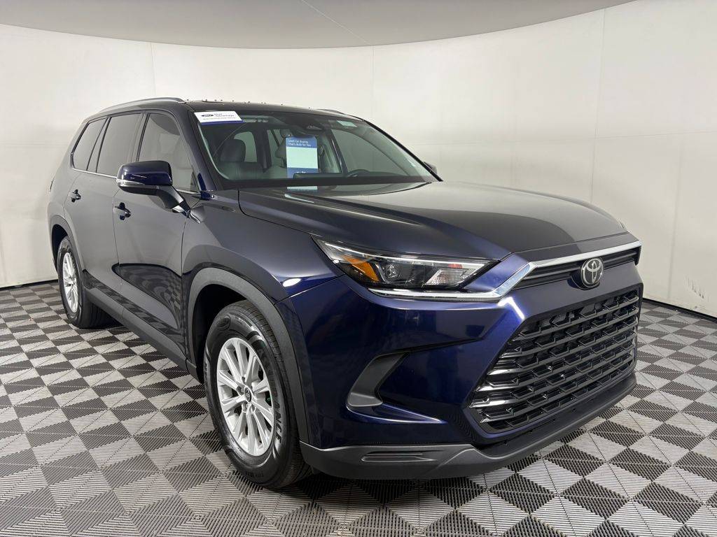 2025 Toyota Grand Highlander XLE — SUV — 10,425 mi — Colorado Springs, CO