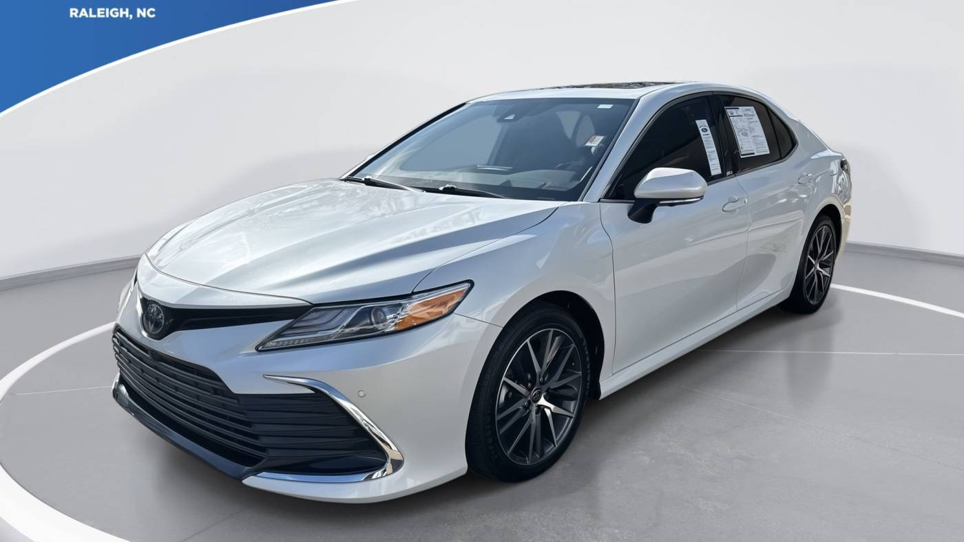 2022 Toyota Camry Hybrid XLE — Sedan — 63,654 mi — Raleigh, NC
