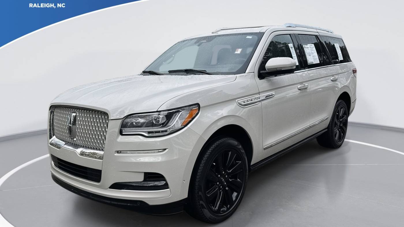 2024 Lincoln Navigator Reserve — SUV — 23,028 mi — Raleigh, NC