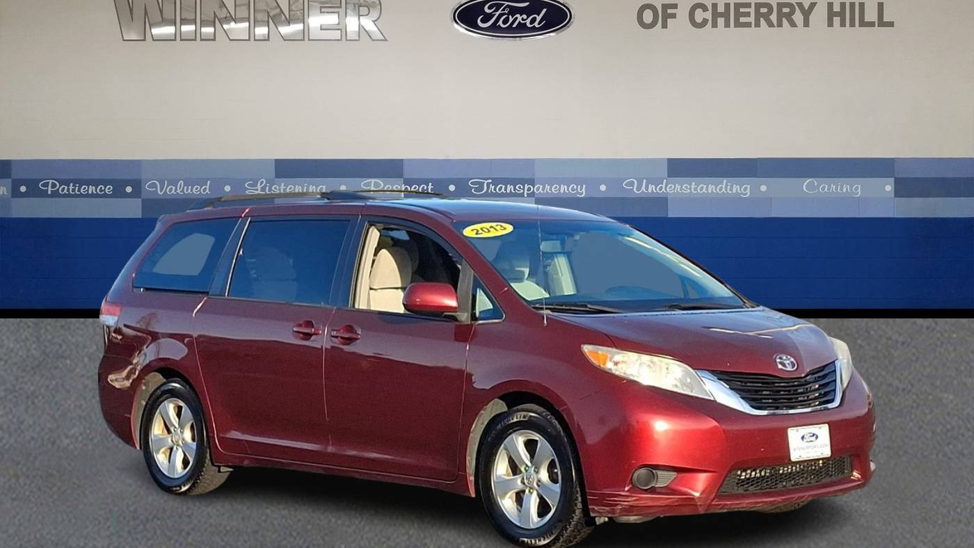 2013 Toyota Sienna LE — Minivan — 126,532 mi — Cherry Hill, NJ