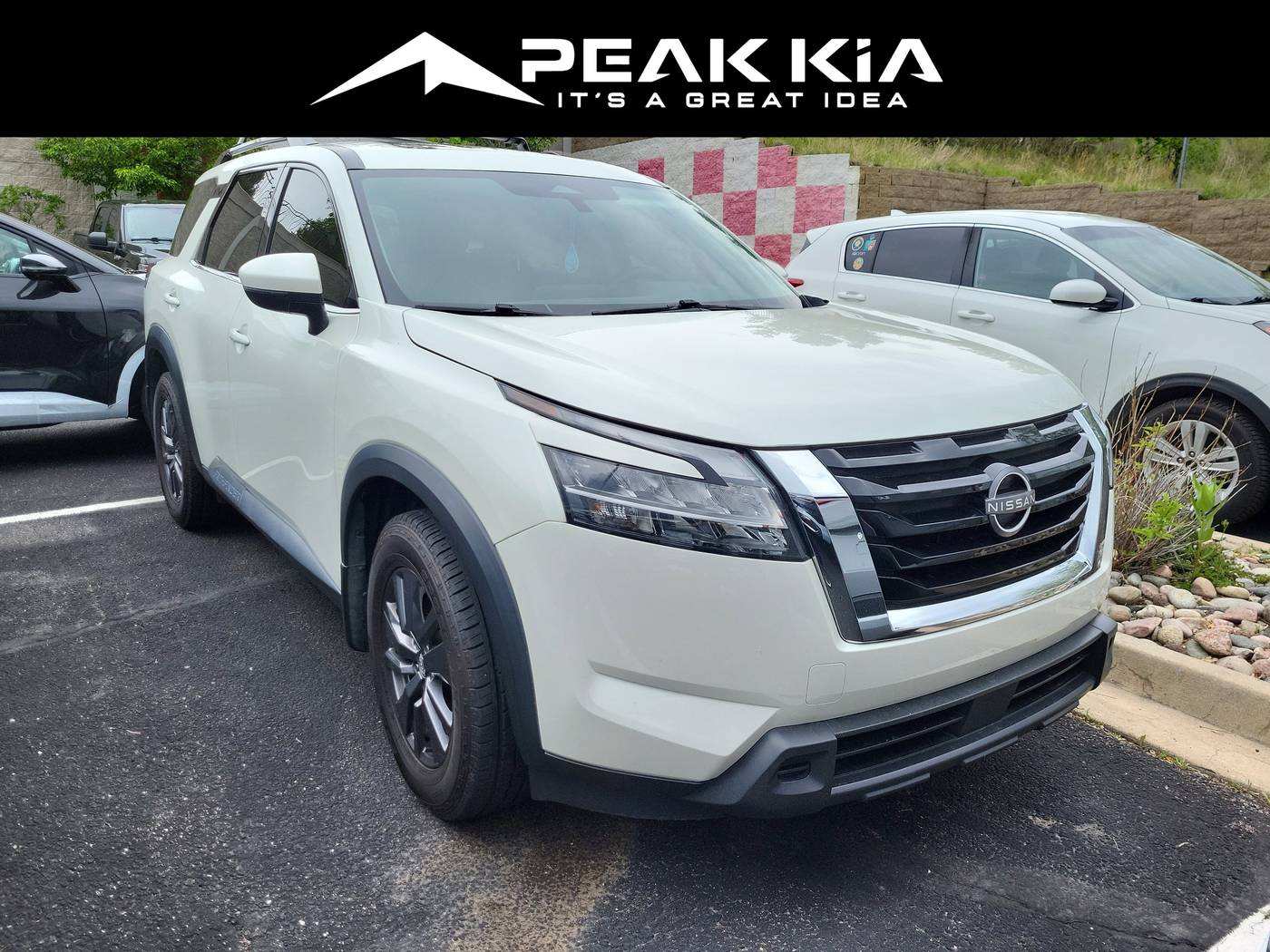 2022 Nissan Pathfinder SV — SUV — 40,094 mi — Colorado Springs, CO