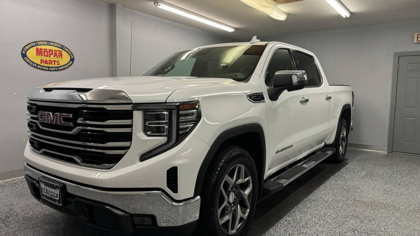 2023 GMC Sierra 1500 SLT — Pickup Truck — 48,057 mi — Woodway, TX