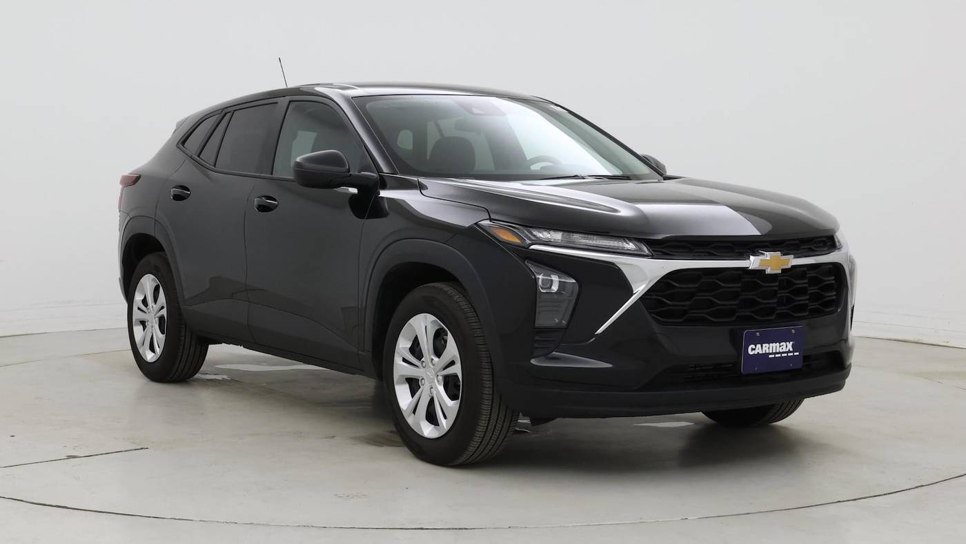2025 Chevrolet Trax LS — SUV — 3,155 mi — Warrensville Heights, OH