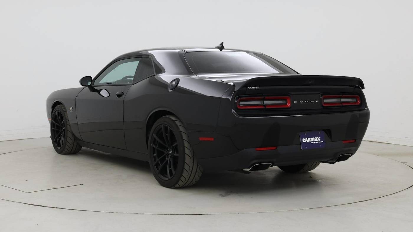 Used Dodge Challenger R/T Scat Pack for Sale in San Antonio, TX