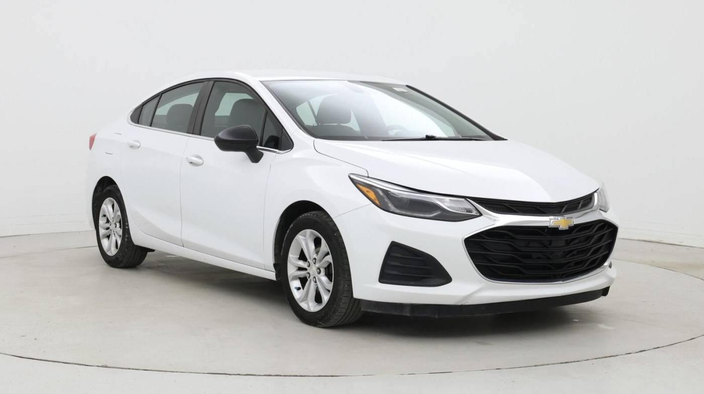 2019 Chevrolet Cruze LT — Sedan — 83,610 mi — Warrensville Heights, OH